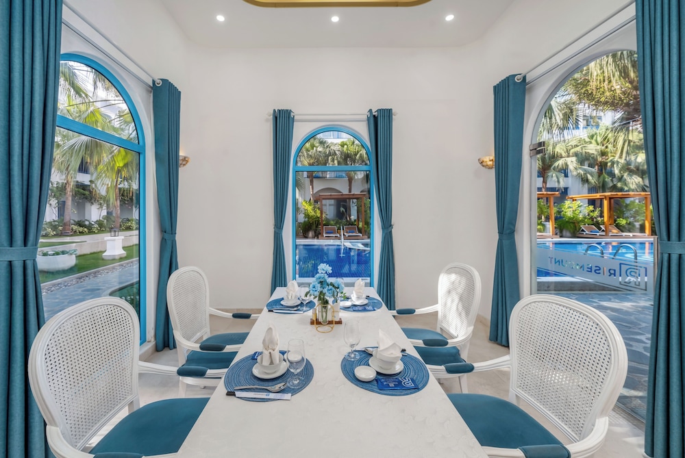 Risemount Premier Resort Danang 60/77