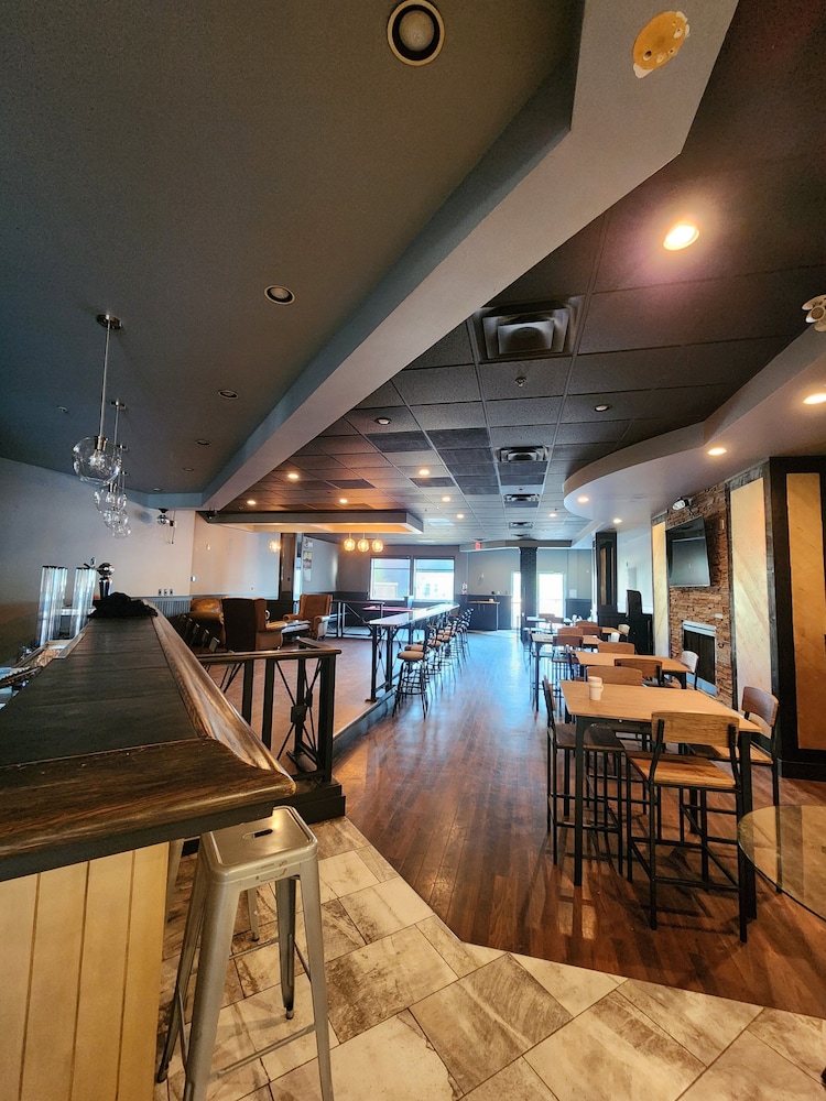 Merit Hotel And Suites 49/66