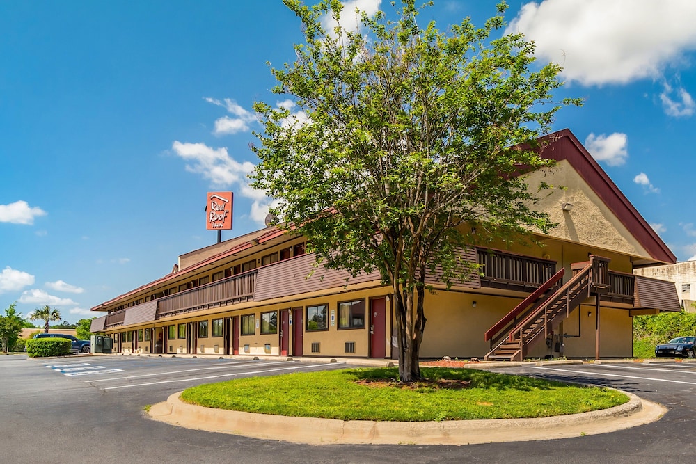 Red Roof Inn Columbia East - Ft Jackson 7/49