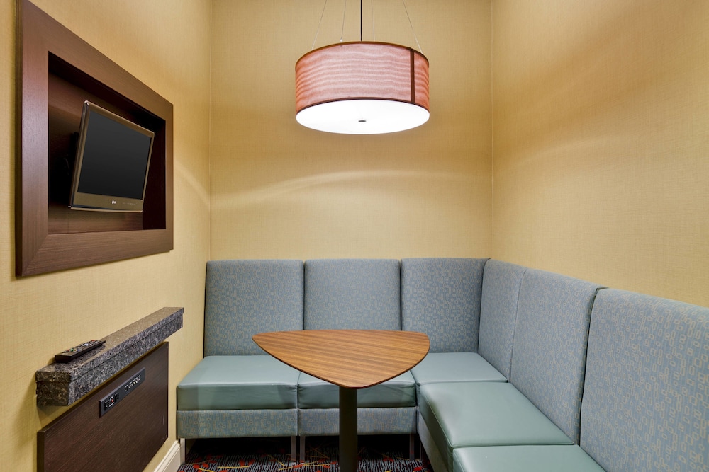 Residence Inn Indianapolis Fishers 19/28