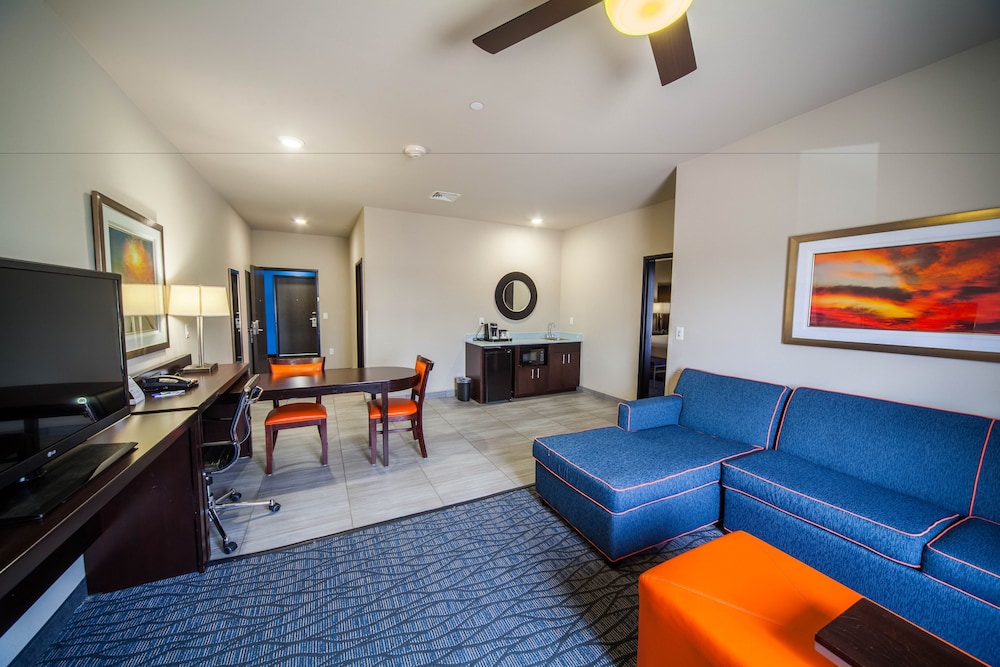 Holiday Inn Express And Suites Oklahoma City Southeast I 35 34/48