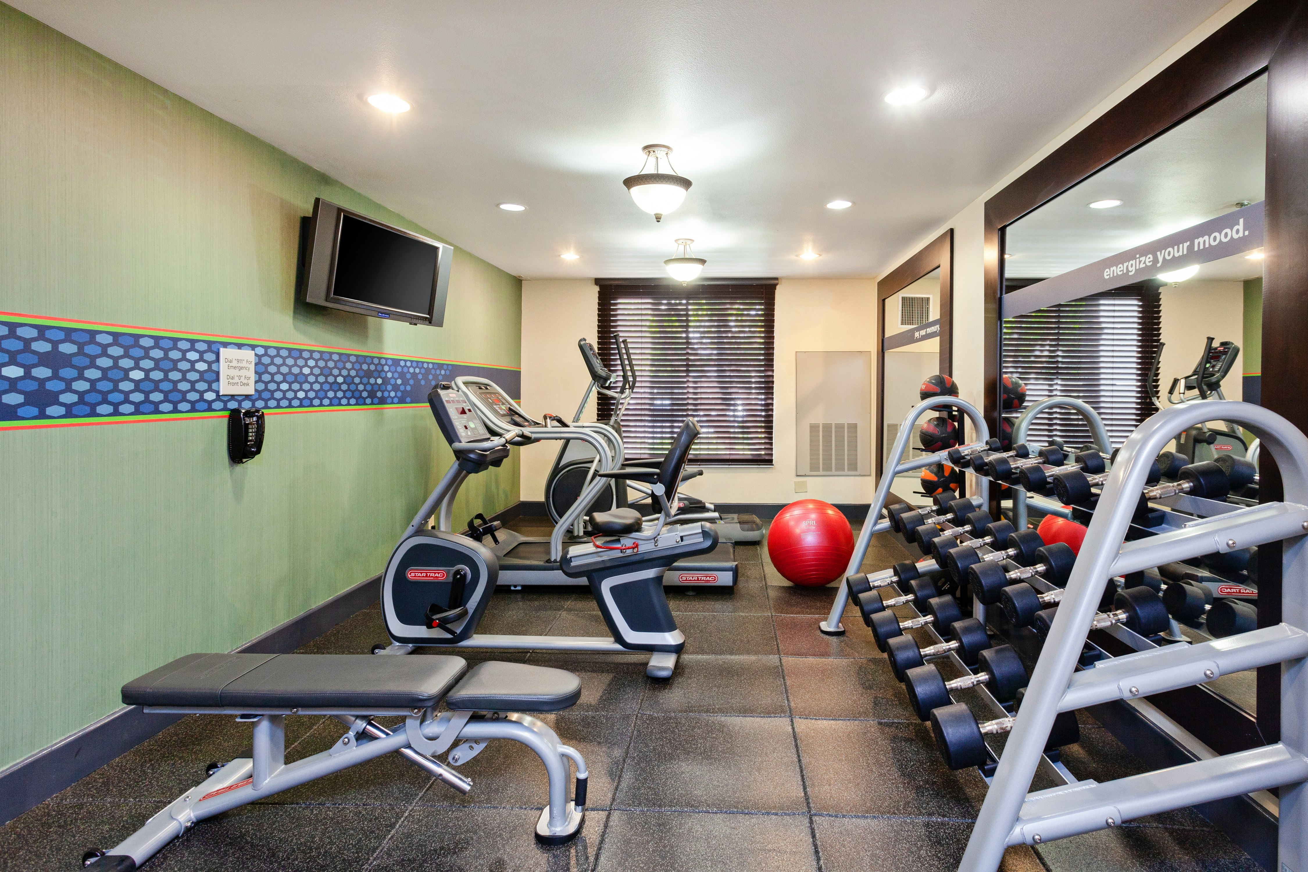 Hampton Inn Los Angeles/Arcadia/Pasadena 15/38