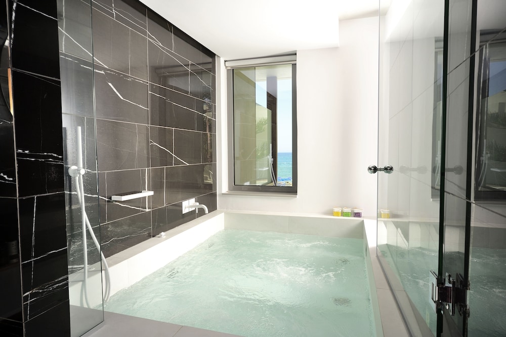 Dyo Suites 25/50