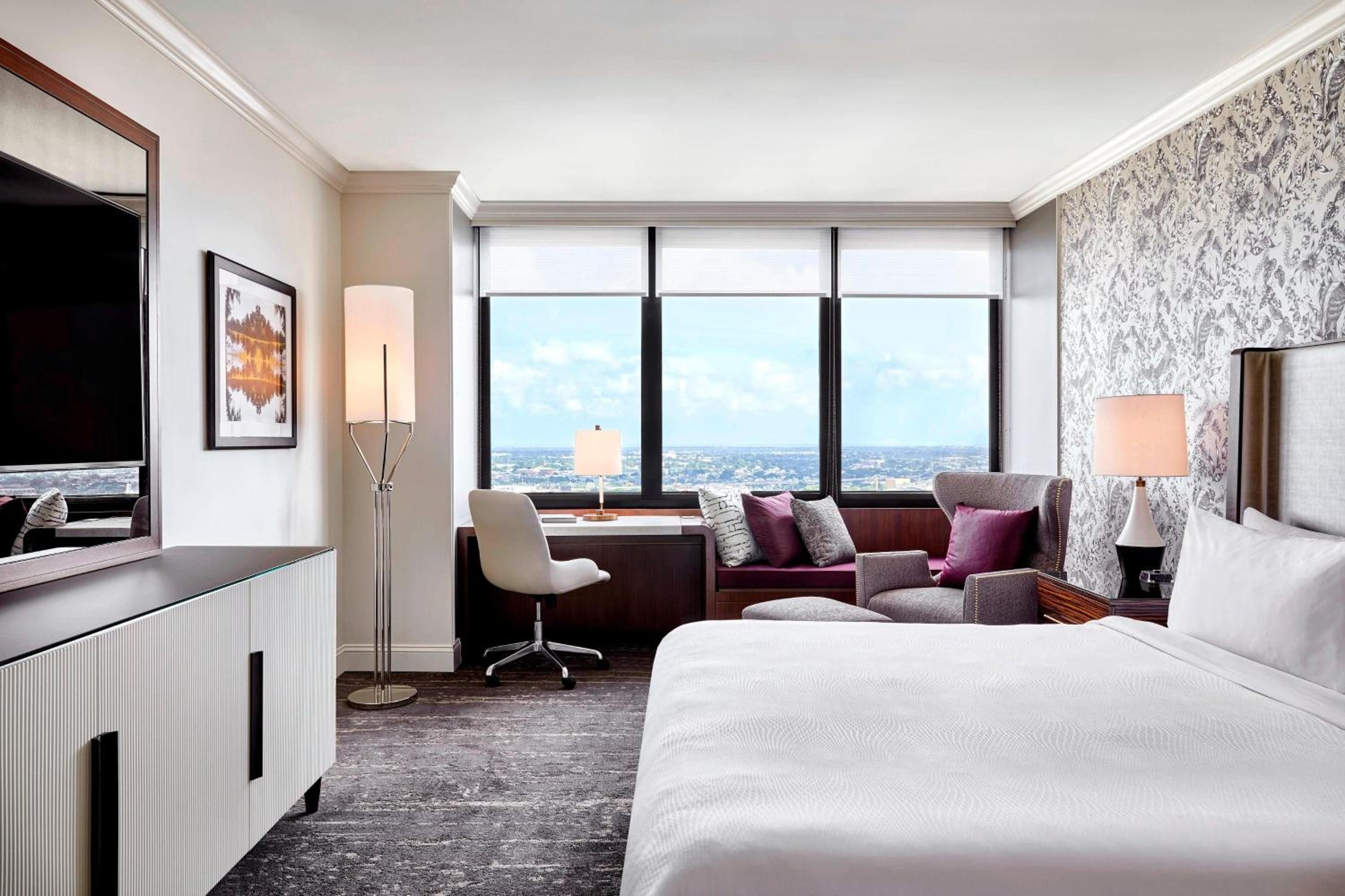 Room, King or Double Bed, Concierge Level