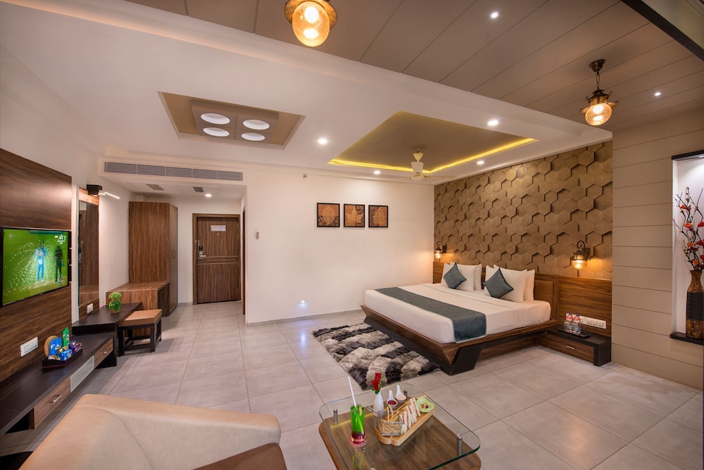 Lords Eco Inn Morbi 15/35