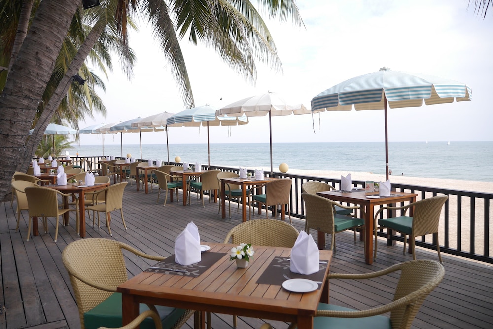 Regent Chalet Hua Hin 24/50