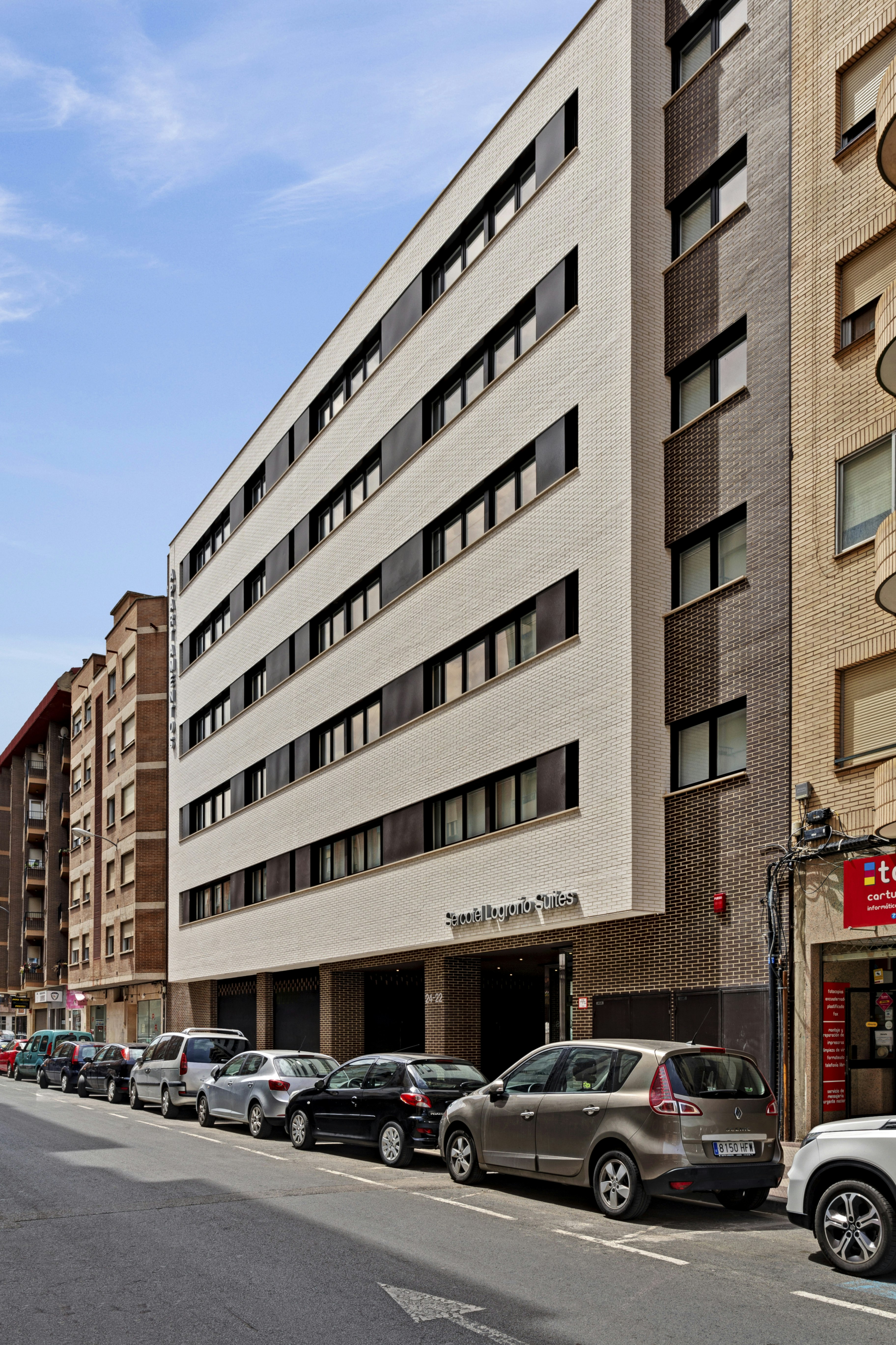 Sercotel Logrono Suites 8/9