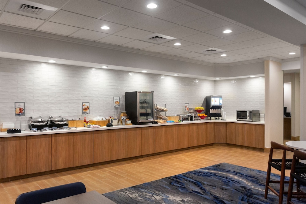 Fairfield Inn Suites Elizabeth City 6/43