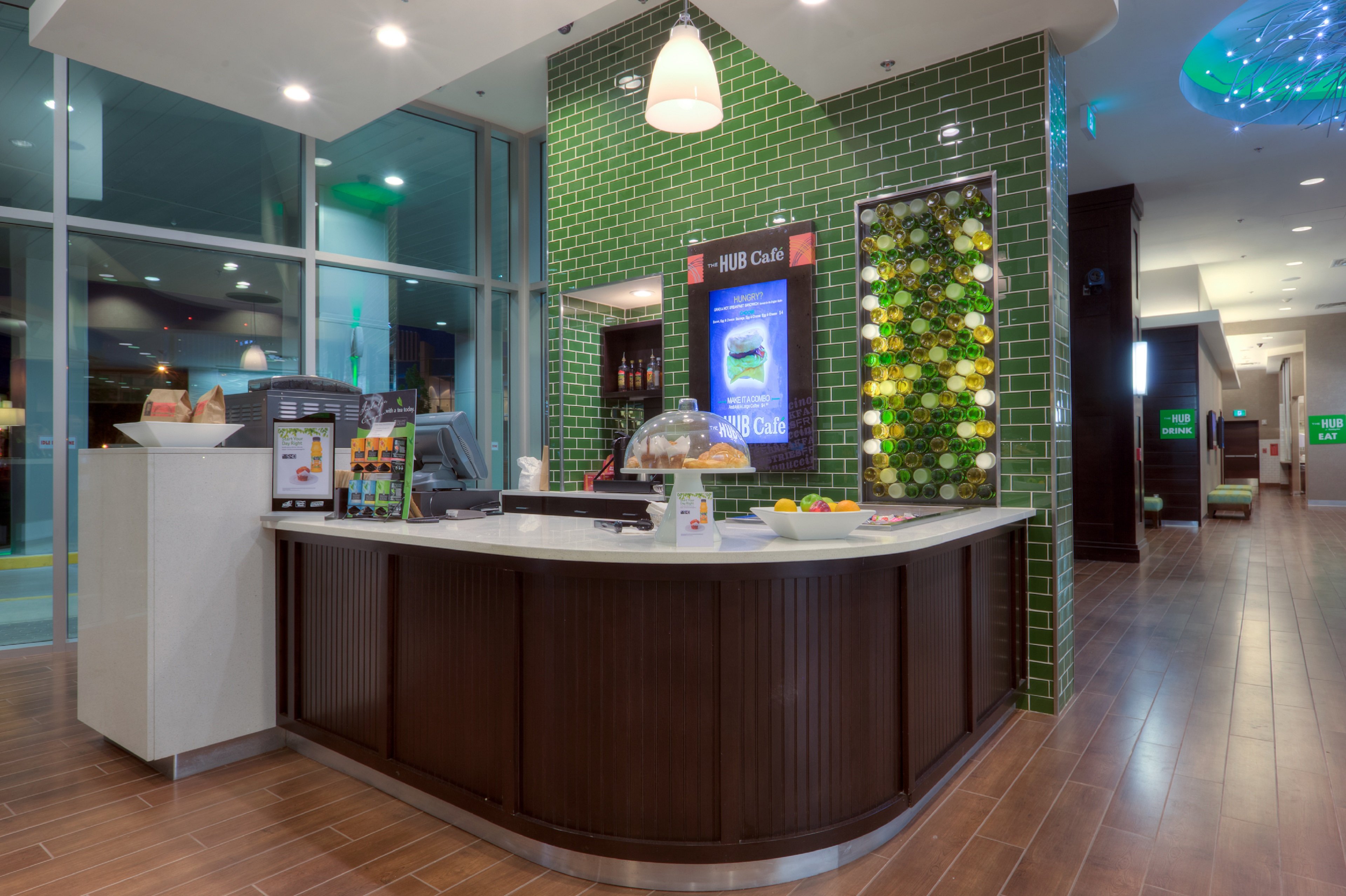 Holiday Inn Saskatoon Downtown 10/75