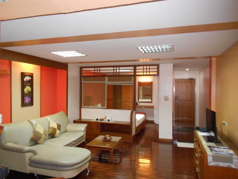 B S Court Boutique Residence 30/59