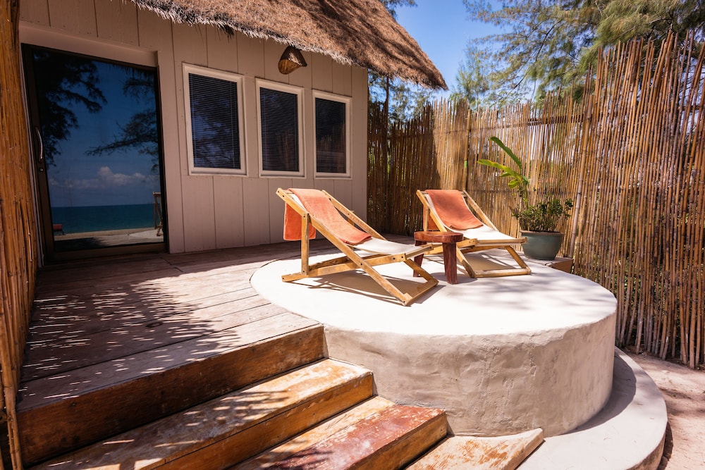 Mumsa Beach Resort & Restaurant 38/66