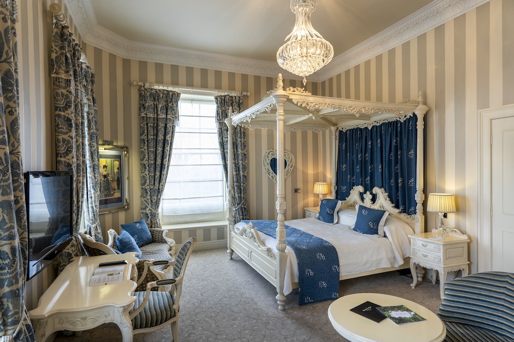 Ringwood Hall Hotel & Spa, BW Signature Collection 28/48