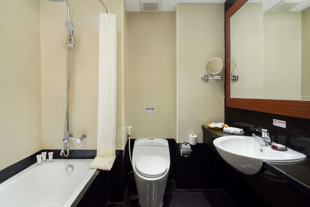 Best Western Plus Makassar Beach 9/41