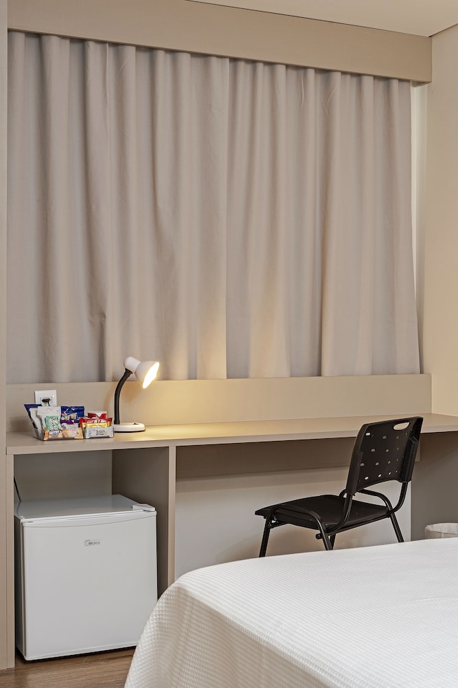 Slim Hotel Guarapuava 36/50