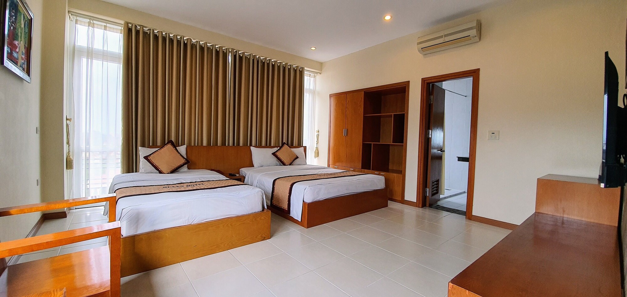 rooms