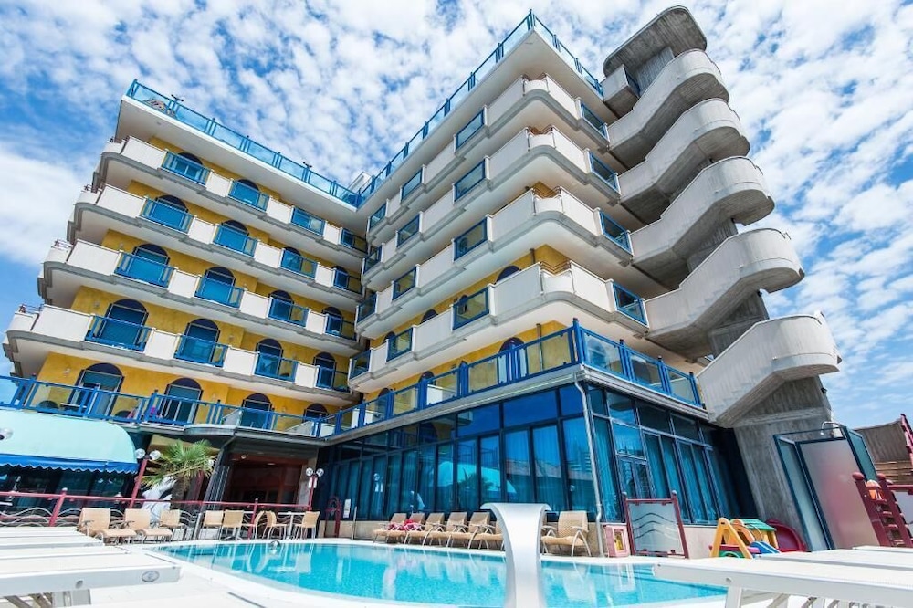 Brioni Sea Hotel 2/50