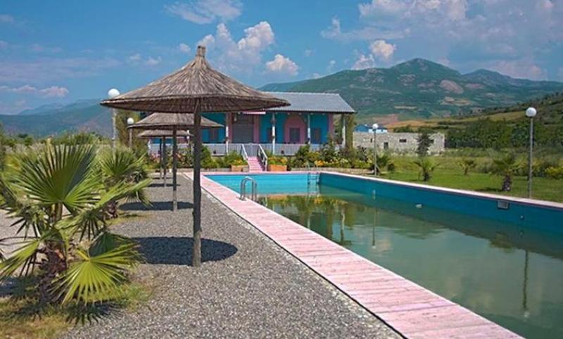 Kriva Hotel 22/24