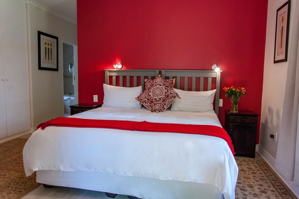 Rustic Manor Bed And Breakfast 13/52