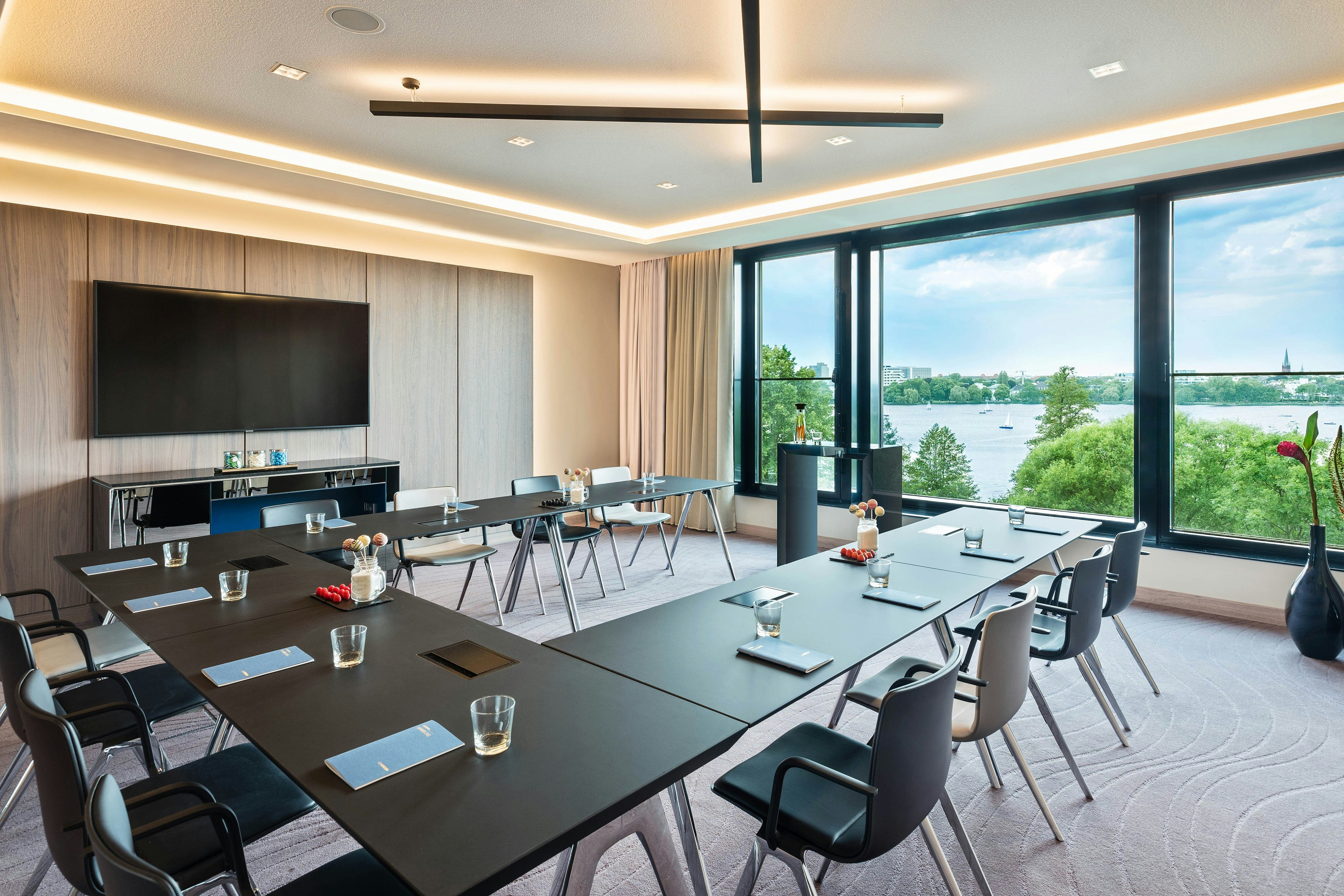 Le Meridien Hamburg 45/53