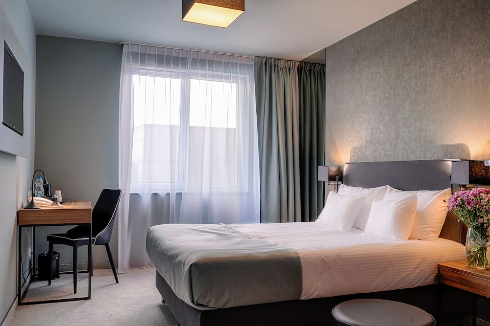 Hotel Focus Poznan 10/70