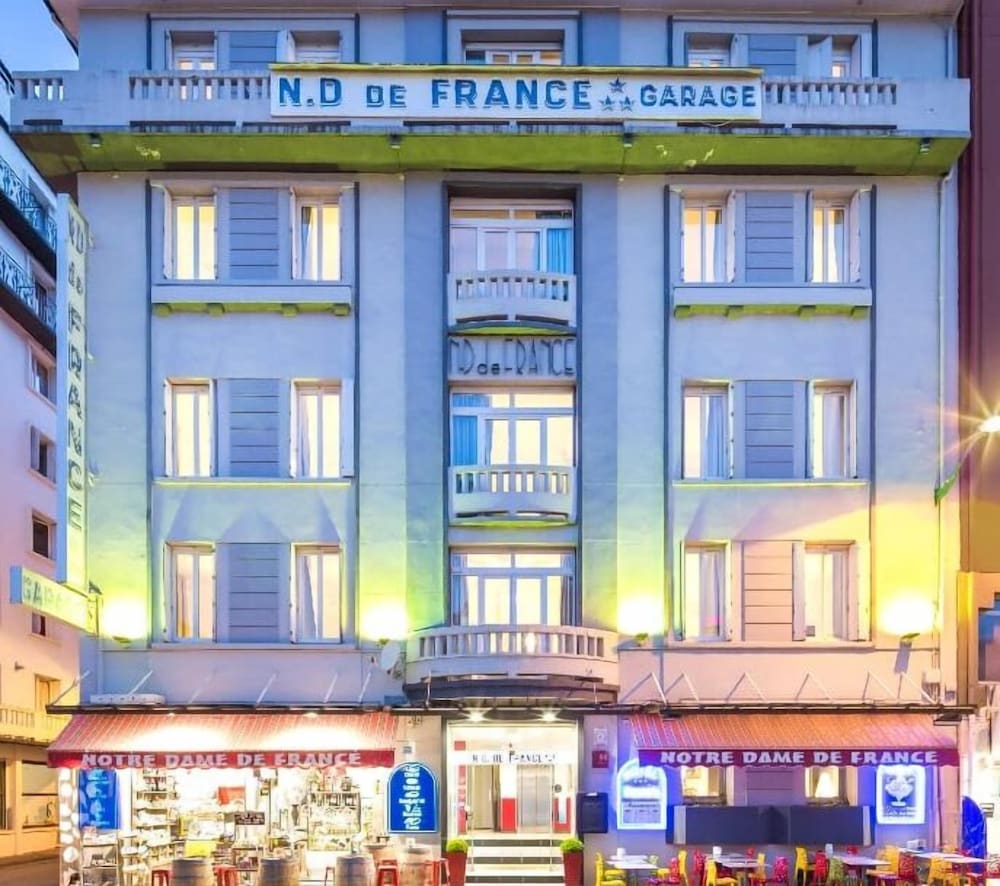 Hotel Notre- Dame De France 2/41