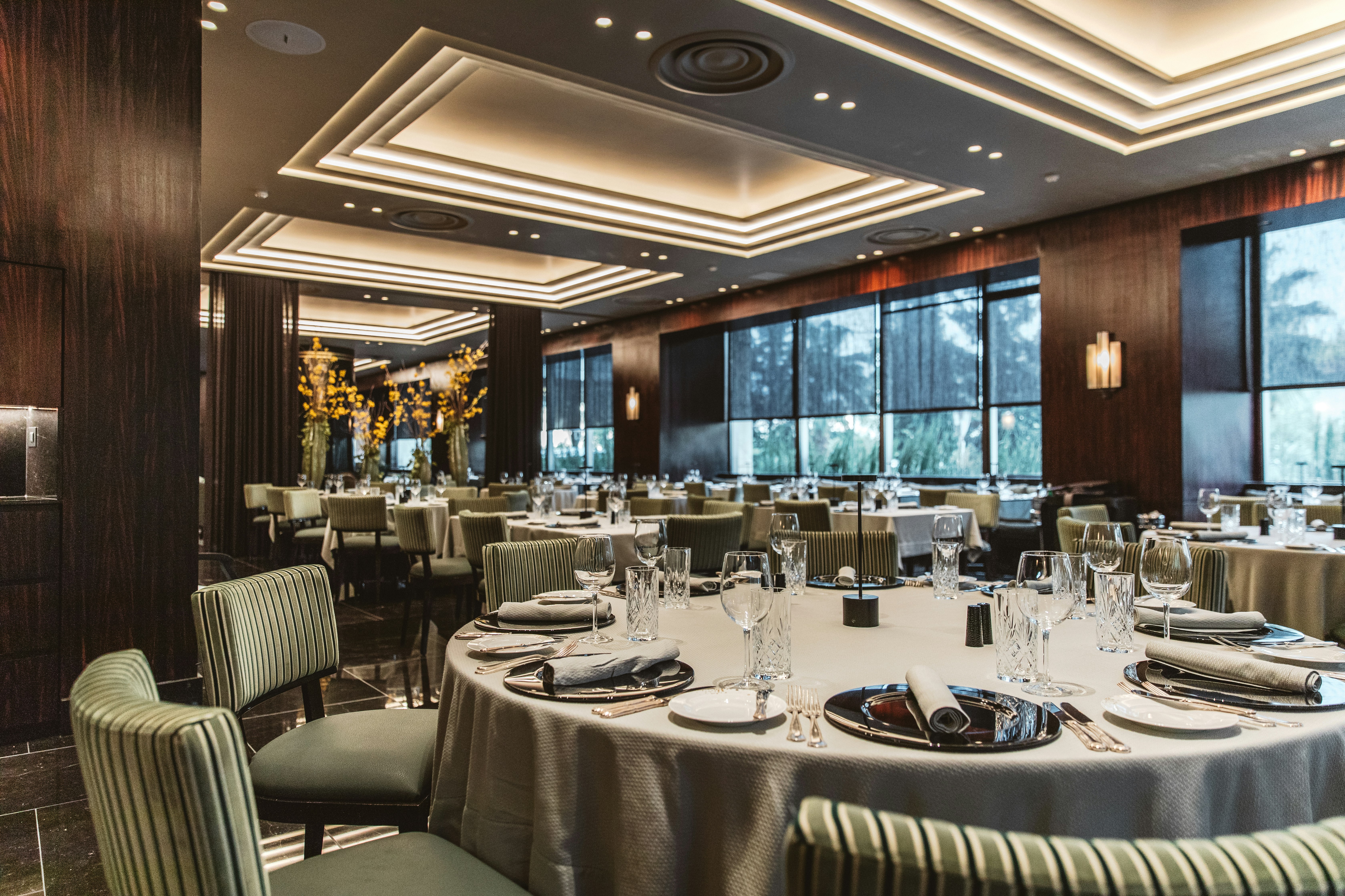Divani Caravel Hotel 69/87