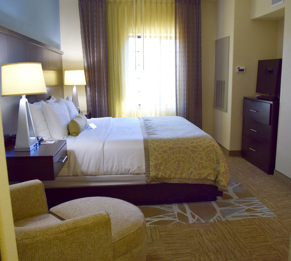 Staybridge Suites Houston Stafford Sugar Land 20/65