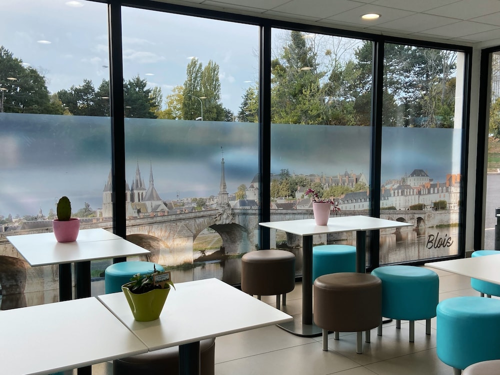 First Inn Blois 34/42