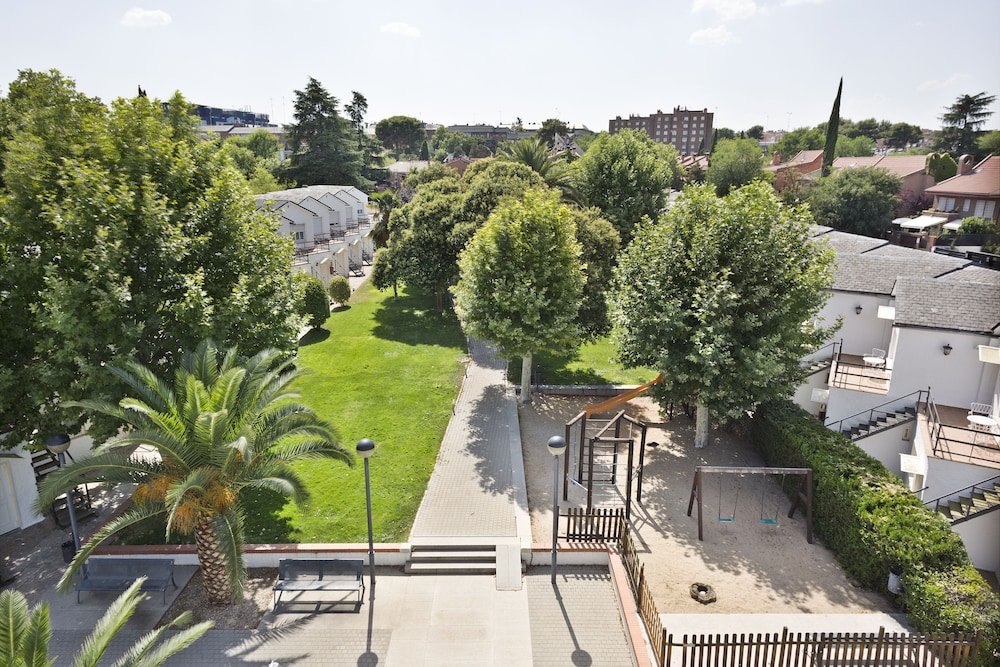 Hotel Best Osuna Madrid Feria 39/50