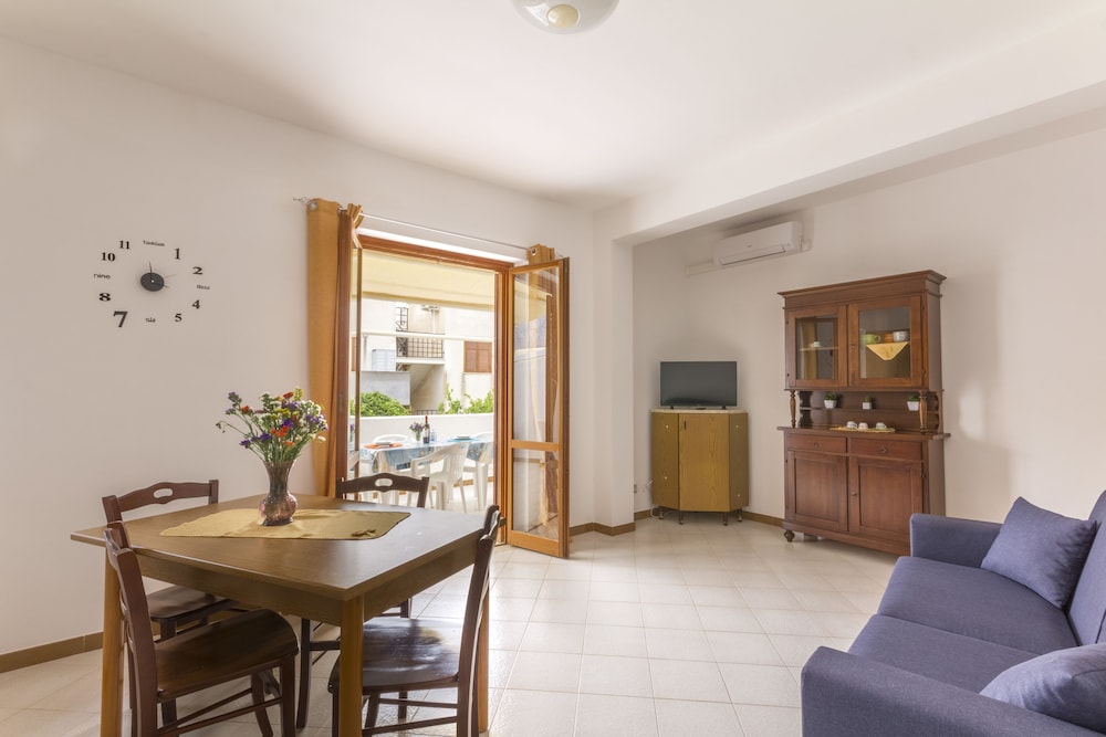 Residence I Pianeti 27/31