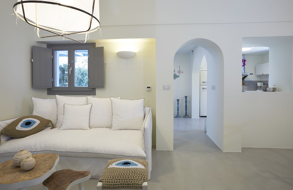 Eolia Kamari Villa 22/34