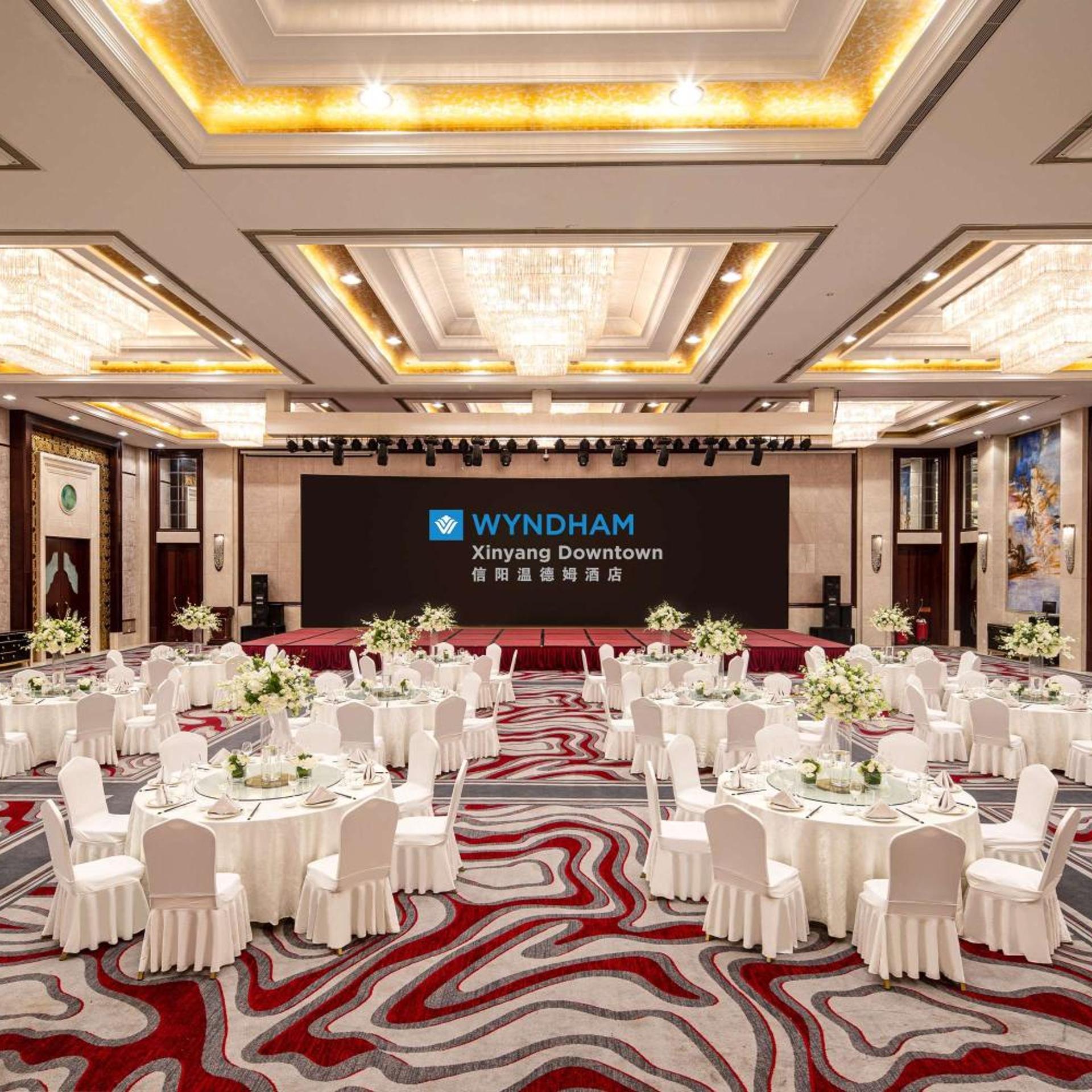 Wyndham Xinyang Downtown 50/59