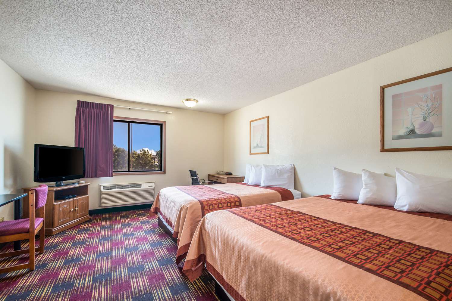 Americas Best Value Inn & Suites Harrisonville 3/33