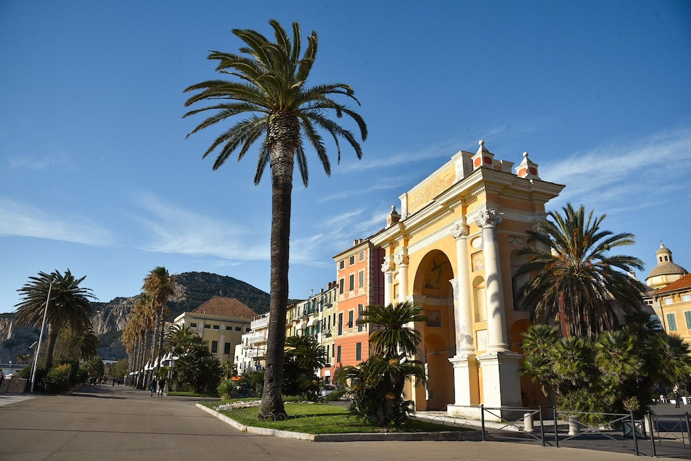 Marina Hotel Charming Rooms 35/47