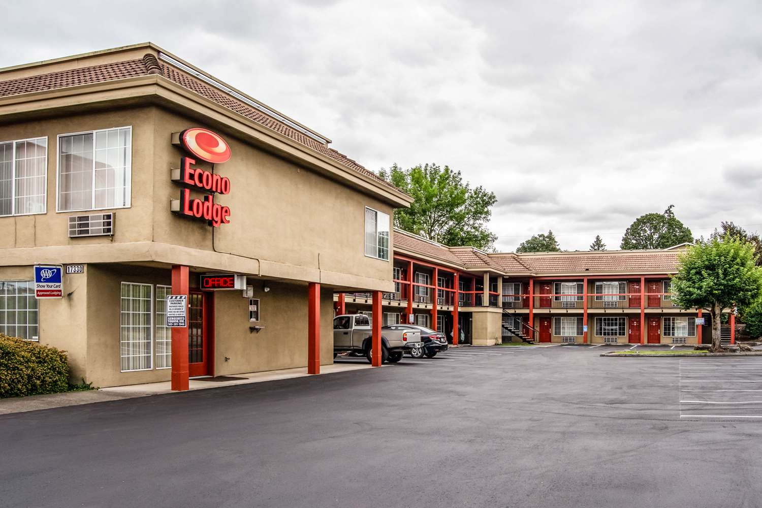 Econo Lodge Southeast 11/13