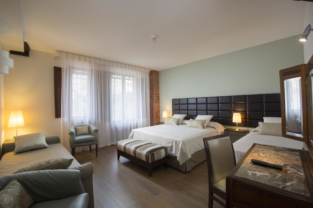Hotel Alma Domus 7/33