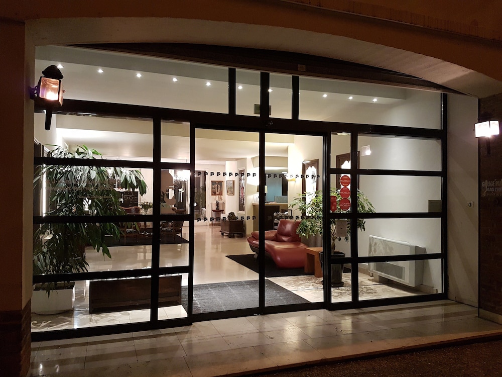 Hostellerie Saint Antoine 32/48