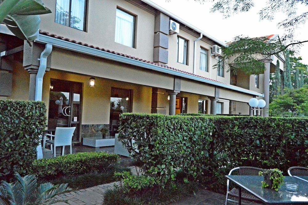 Constantia Manor Guesthouse 7/77