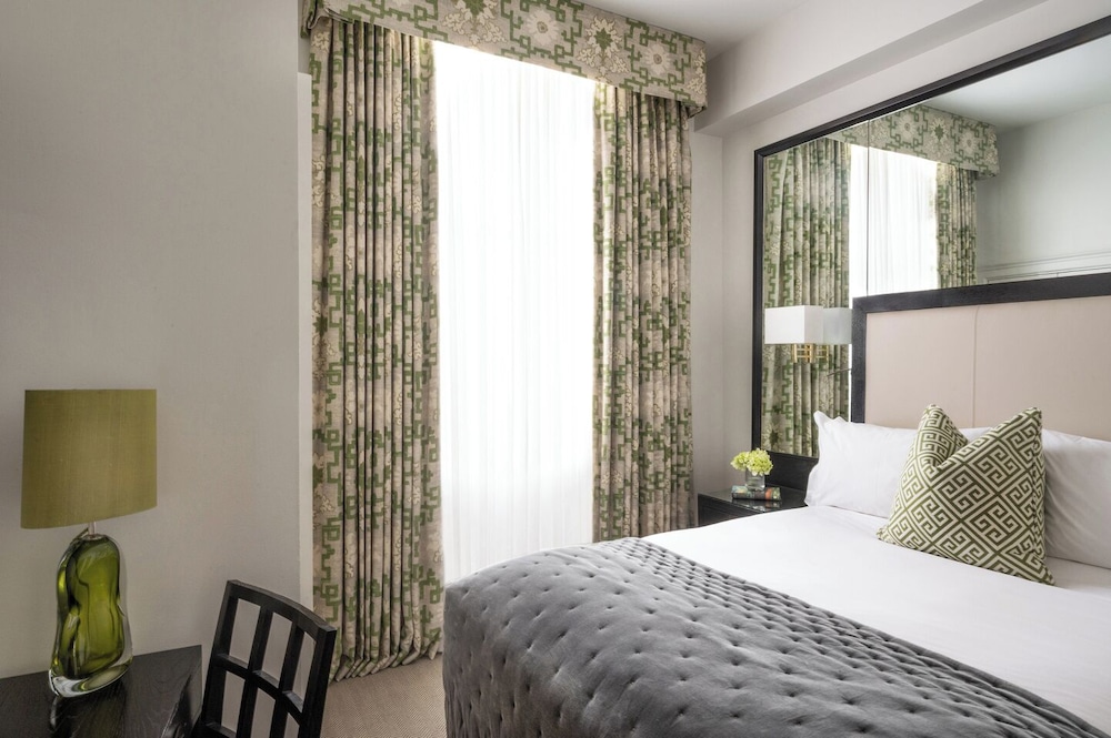 Room at The Kensington Hotel, LONDON