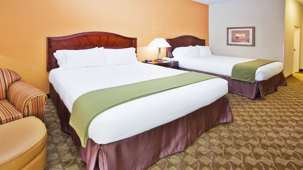 Holiday Inn Express Peachtree Corners Norcross 29/78
