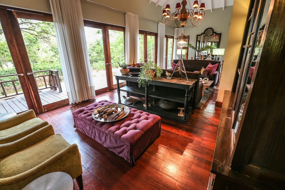 Lake Duluti Lodge 32/43