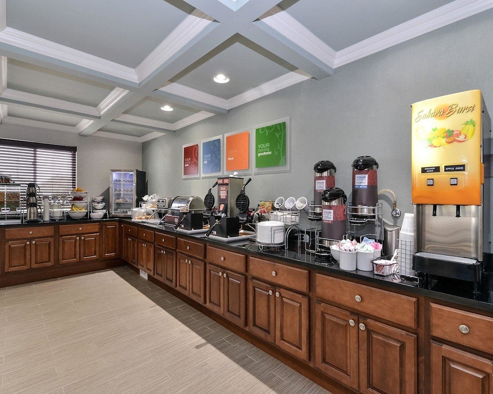 Comfort Inn & Suites Springfield I-55 27/37