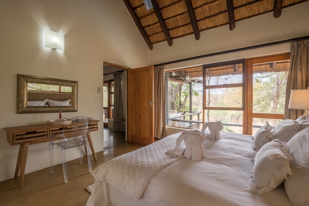 Kuname Lodge 29/74