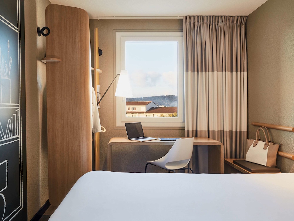 ibis Toulon La Seyne Sur Mer 22/71