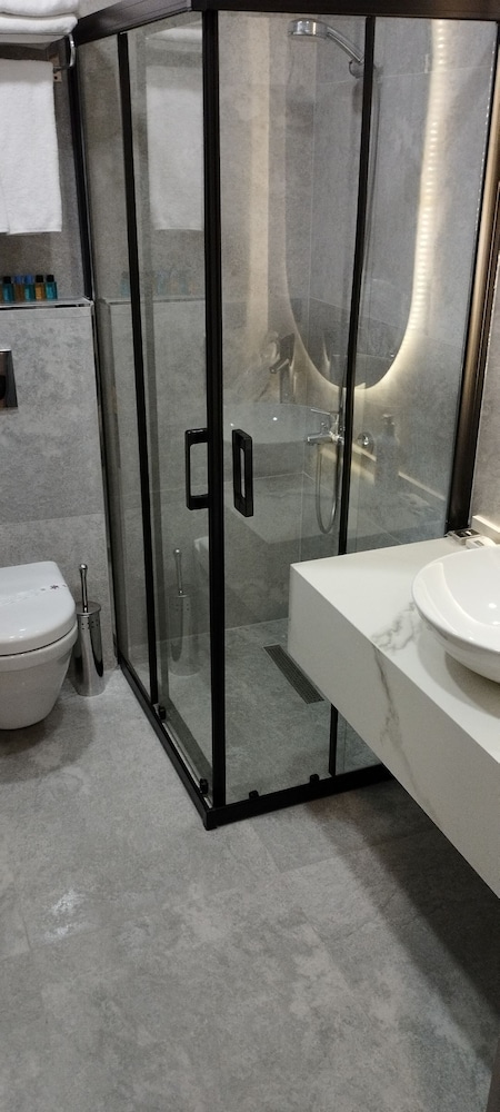 Pendik Marine Hotel 22/23