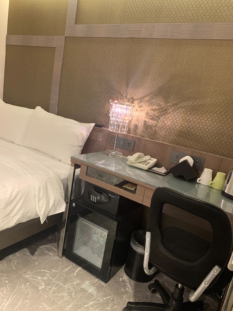 Hotel I Journey 49/64