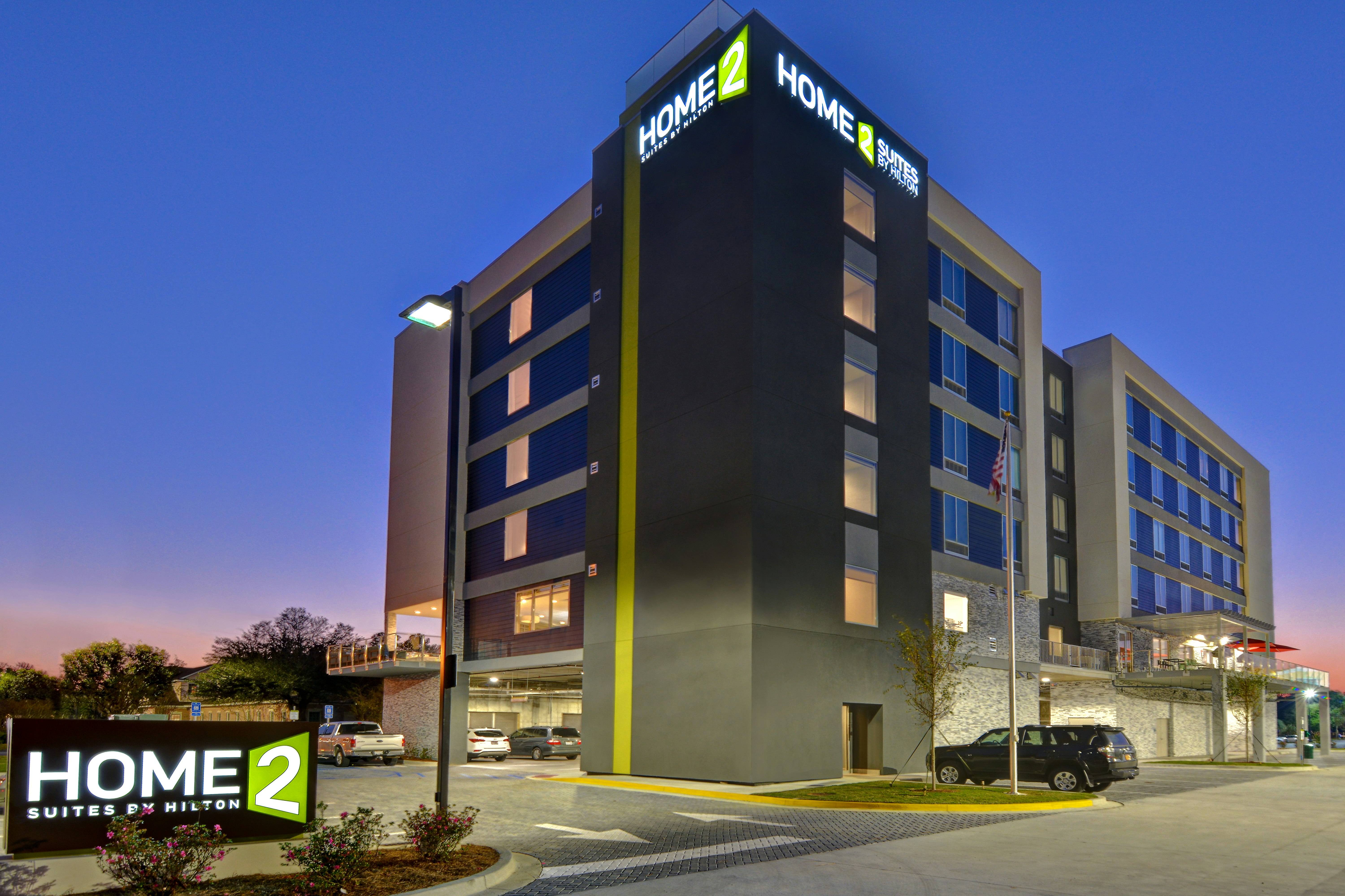 Home2 Suites By Hilton Savannah Midtown Ga 20/23