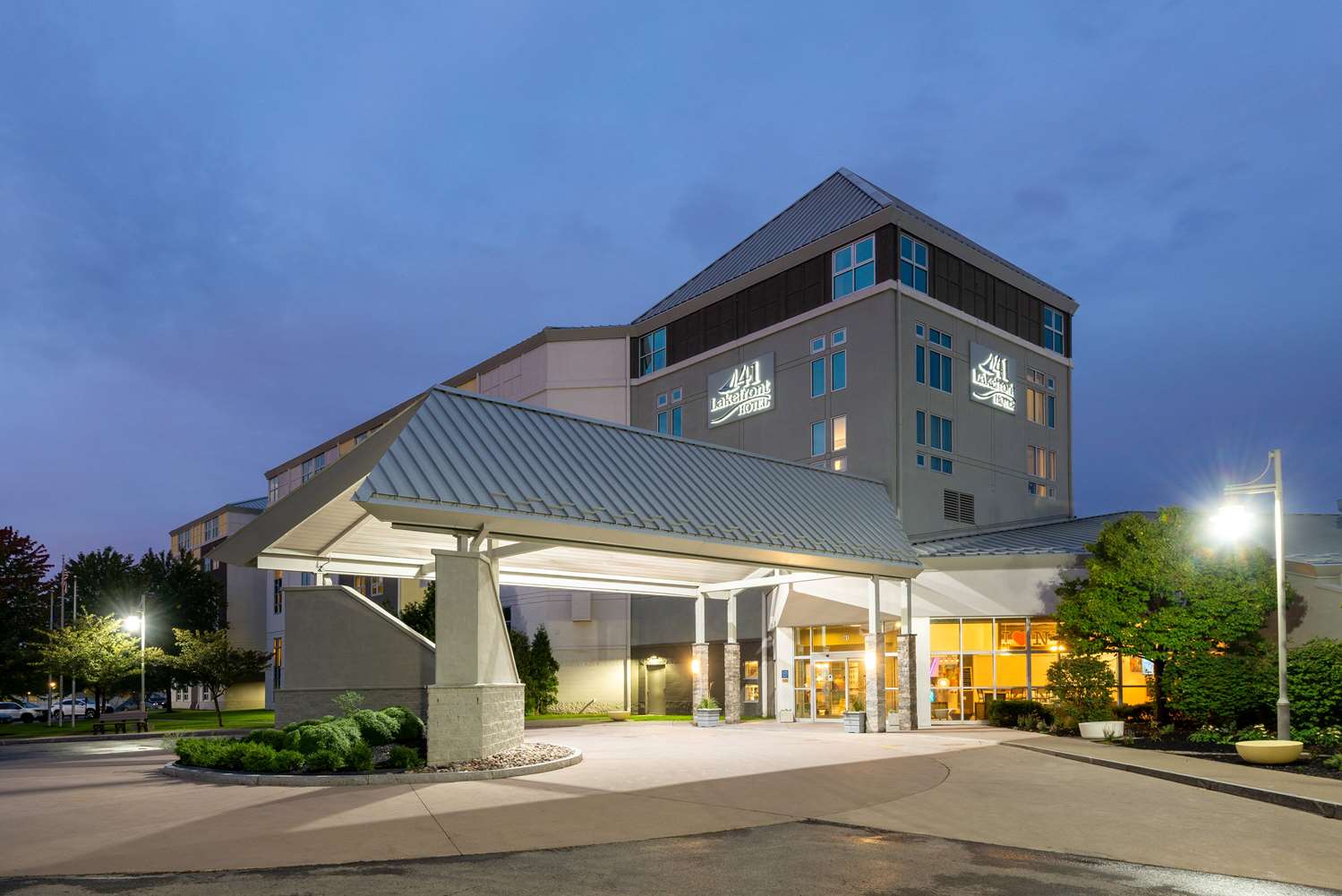 41 Lakefront Hotel, Trademark Collection by Wyndham 2/50