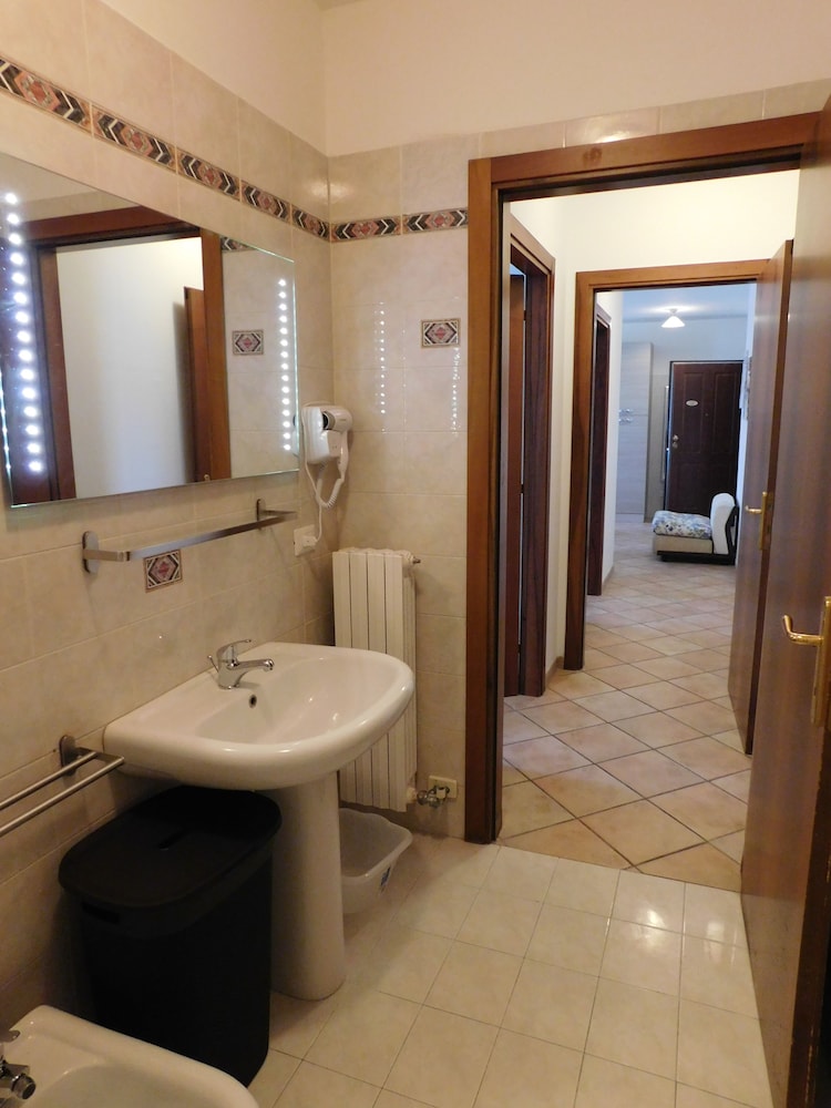 Residenza Meeting 54/58