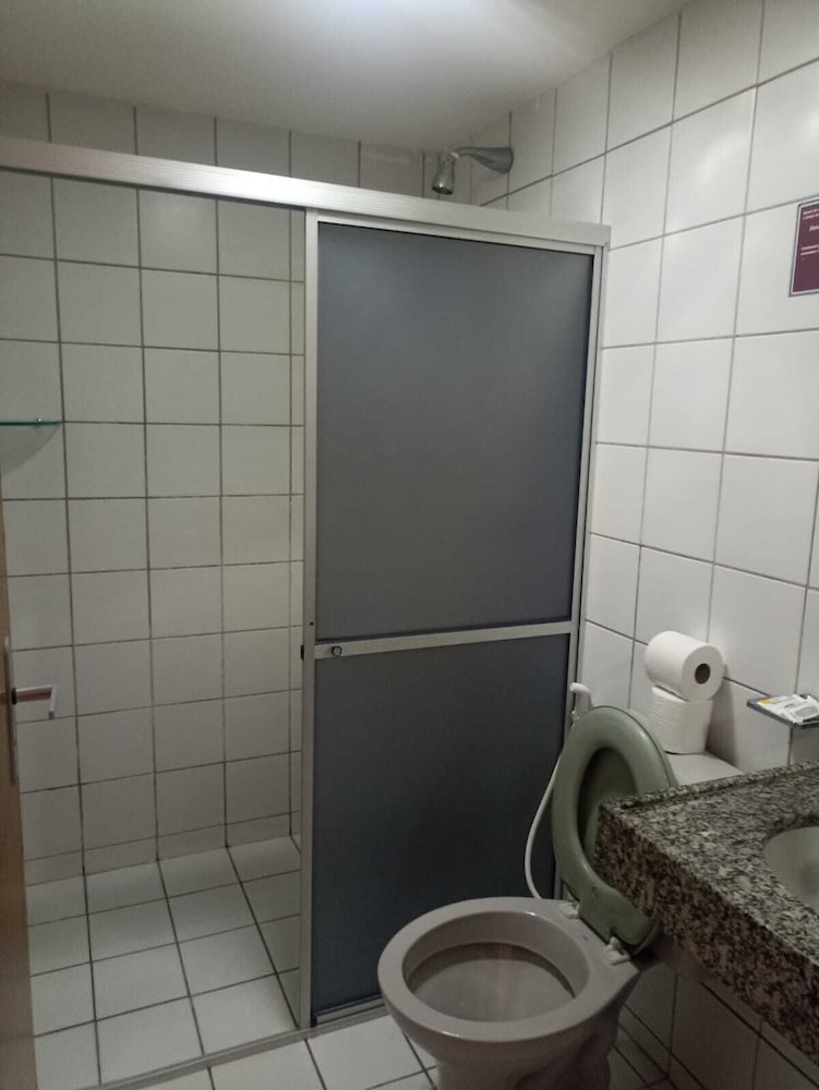 غرفة بسرير مزدوج وسرير فردي بإطلالة على البحر، BOREAS APART HOTEL 4/5